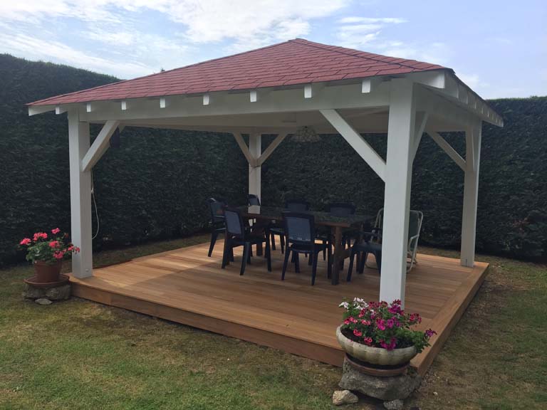 Abri de jardin en bois avec terrasse - ABT Construction Bois