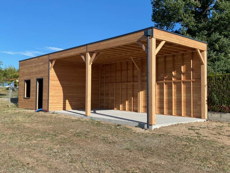 Garage avec carport , sur notre boutique, Bois heureux